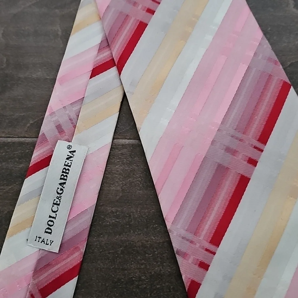 Beautiful 100% Silk Italian Dolce & Gabbena Pink and Red Striped Tie